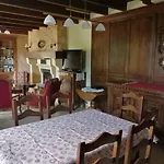 Maison De Charme Pour Huit A Neuf Personnes Proche Sarlat Et Vallee De La Dordogne Au Calme * 维塔克