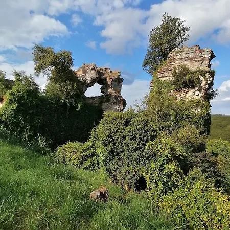 Maison De Charme Pour Huit A Neuf Personnes Proche Sarlat Et Vallee De La Dordogne Au Calme *