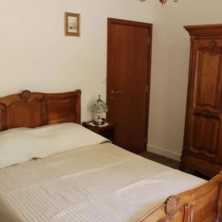 Ferienhaus Maison De Charme Pour Huit A Neuf Personnes Proche Sarlat Et Vallee De La Dordogne Au Calme