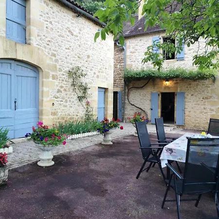 Maison De Charme Pour Huit A Neuf Personnes Proche Sarlat Et Vallee De La Dordogne Au Calme * Vitrac (Dordogne)